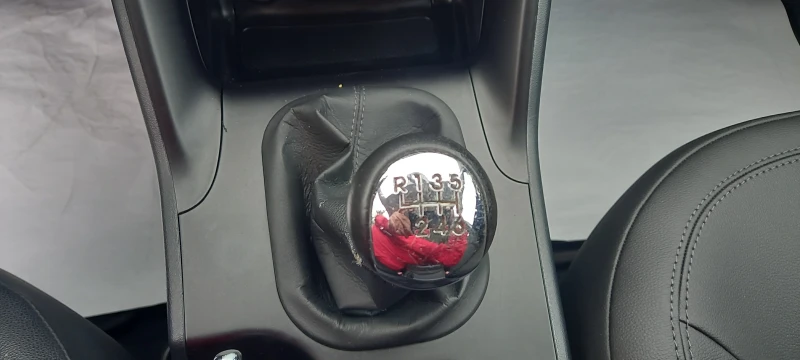 Hyundai IX35 ИЗКЛЮЧИТЕЛЕН СЕРВИЗ КНИЖК УНИКТ ОБСЛУЖН НОВ ИТАЛИЯ, снимка 13 - Автомобили и джипове - 32911363