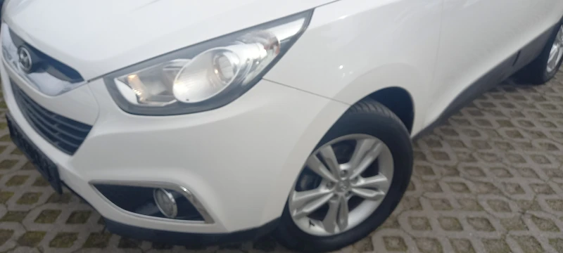 Hyundai IX35 ИЗКЛЮЧИТЕЛЕН СЕРВИЗ КНИЖК УНИКТ ОБСЛУЖН НОВ ИТАЛИЯ, снимка 3 - Автомобили и джипове - 32911363
