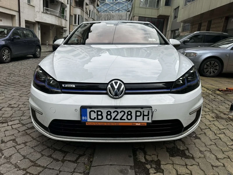 VW Golf eGolf, снимка 5 - Автомобили и джипове - 47423146