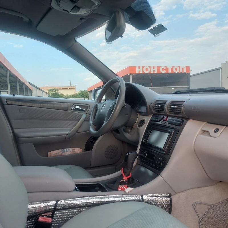 Mercedes-Benz C 220 2.2 CDI 150 к.с, снимка 11 - Автомобили и джипове - 47386133