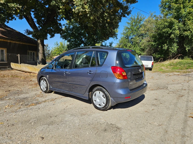 Toyota Corolla verso 2.0D, снимка 6 - Автомобили и джипове - 47494999