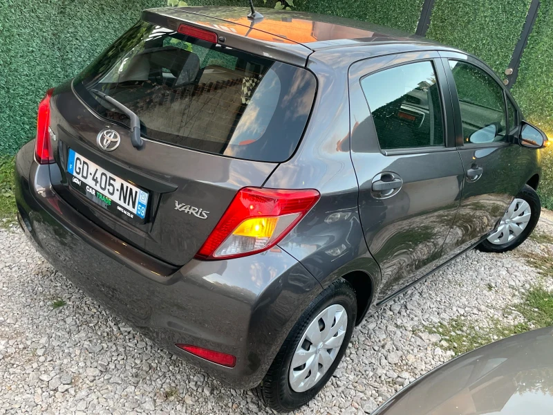 Toyota Yaris 1.3i/170.000км/1-ви собственик/ Перфектна, снимка 4 - Автомобили и джипове - 47560272