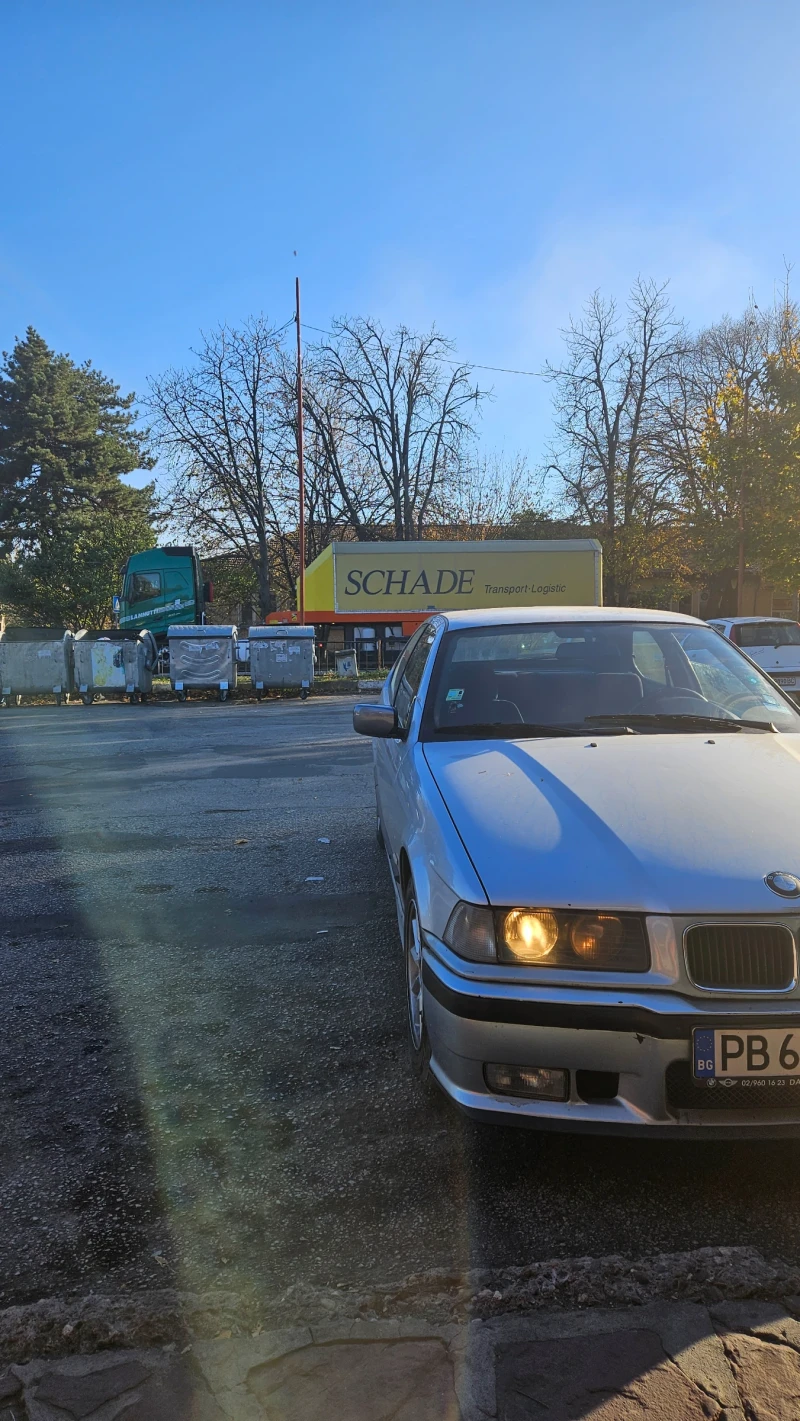 BMW 318 318TDS, снимка 11 - Автомобили и джипове - 48540537