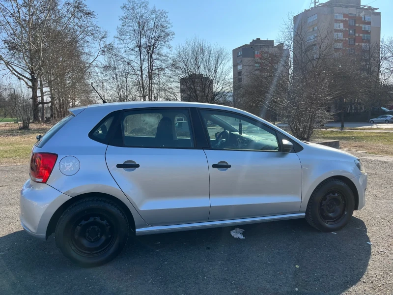 VW Polo 1.6 TDI, снимка 4 - Автомобили и джипове - 49245038