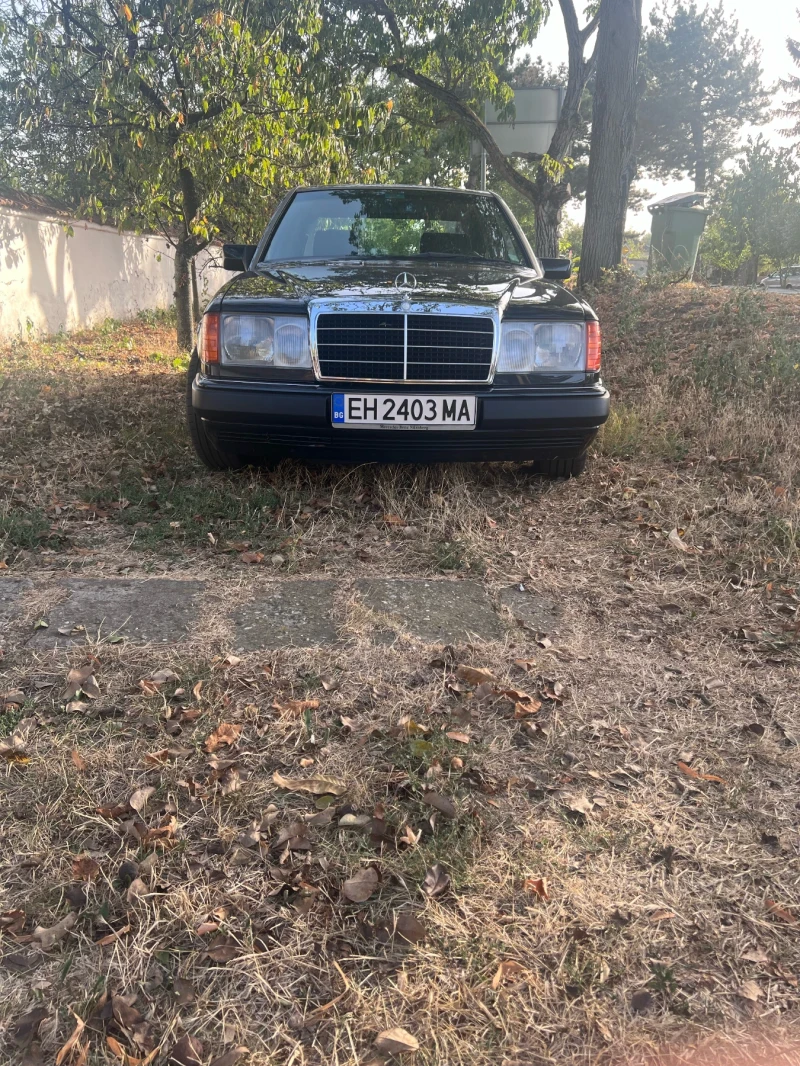 Mercedes-Benz 124 2.0i, снимка 3 - Автомобили и джипове - 49544164