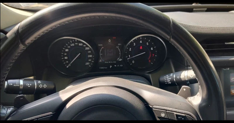 Jaguar Xf 35t AWD 340 к.с., снимка 6 - Автомобили и джипове - 52684735