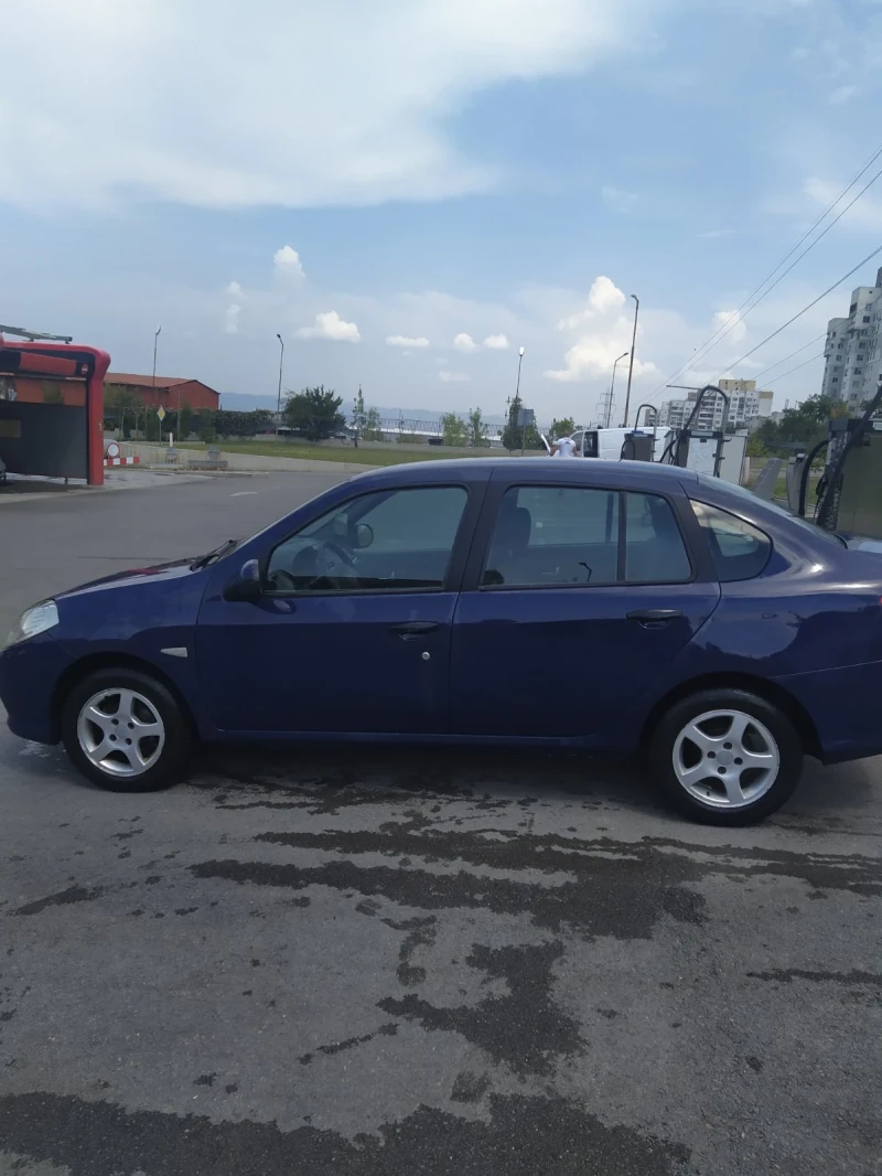 Renault Symbol 1.5 disel, снимка 7 - Автомобили и джипове - 52454685