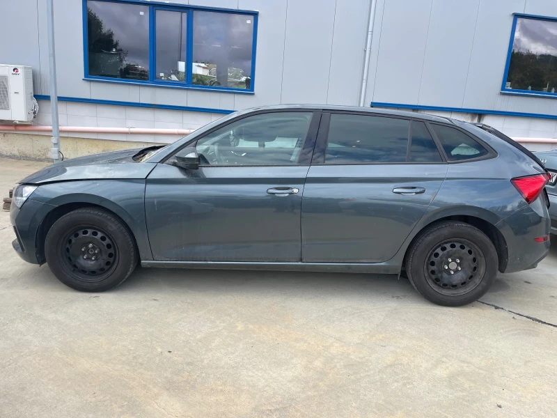 Skoda Scala, снимка 3 - Автомобили и джипове - 52067425