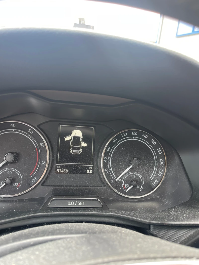 Skoda Scala, снимка 4 - Автомобили и джипове - 52067425