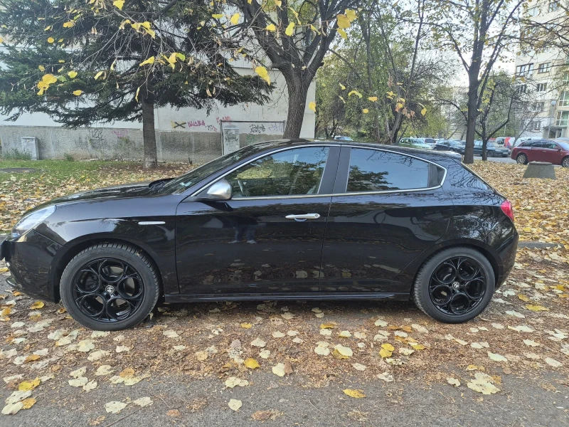Alfa Romeo Giulietta, снимка 6 - Автомобили и джипове - 52274749
