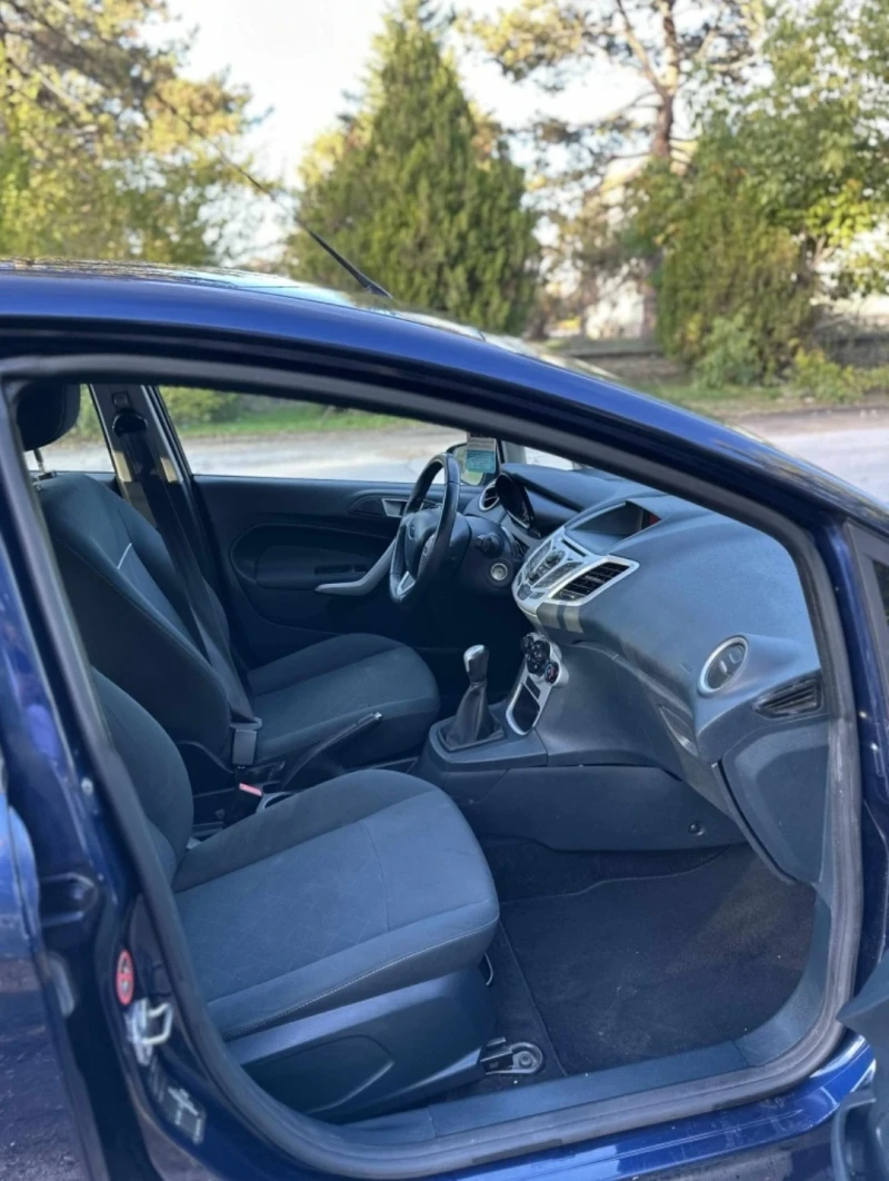 Ford Fiesta, снимка 6 - Автомобили и джипове - 52420518