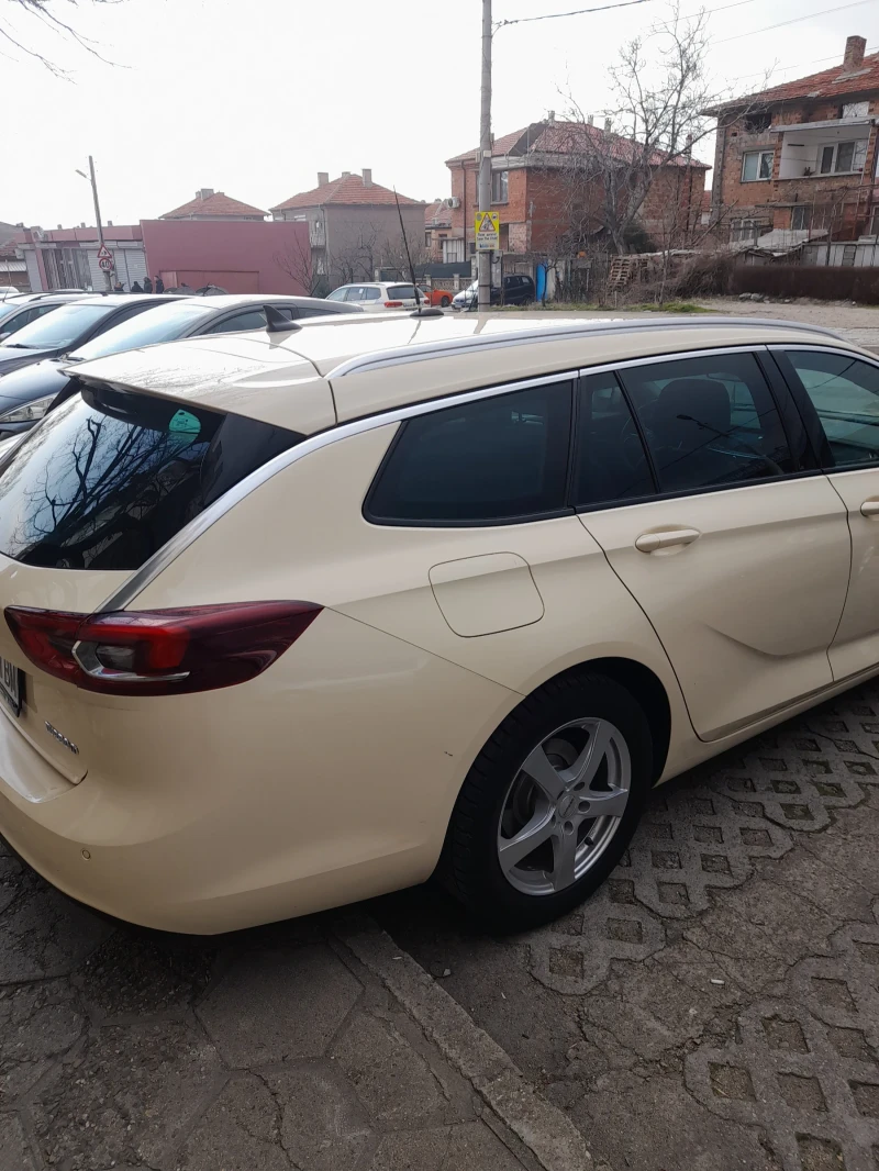 Opel Insignia, снимка 10 - Автомобили и джипове - 52757037