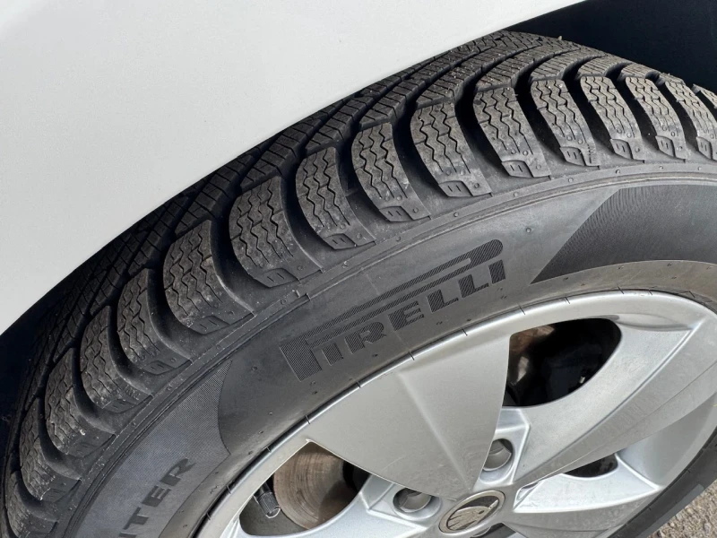 Skoda Octavia 2.0TDI Style 150PS DSG7 Facelift, снимка 14 - Автомобили и джипове - 52972923