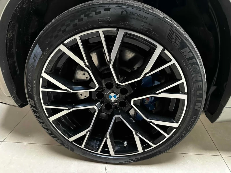 BMW X5M COMPETITION* ВСИЧКИ ЕКСТРИ* ЛИЦЕНЗИРАН ПРОДАВАЧ* , снимка 7 - Автомобили и джипове - 53304290