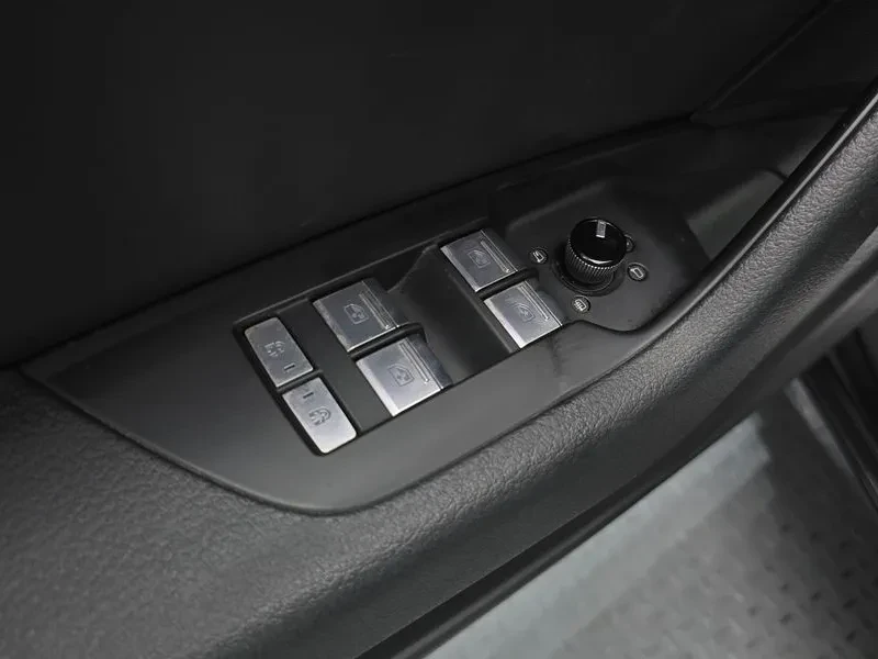 Audi A6 2.0 TFSI Quattro, снимка 14 - Автомобили и джипове - 55084455