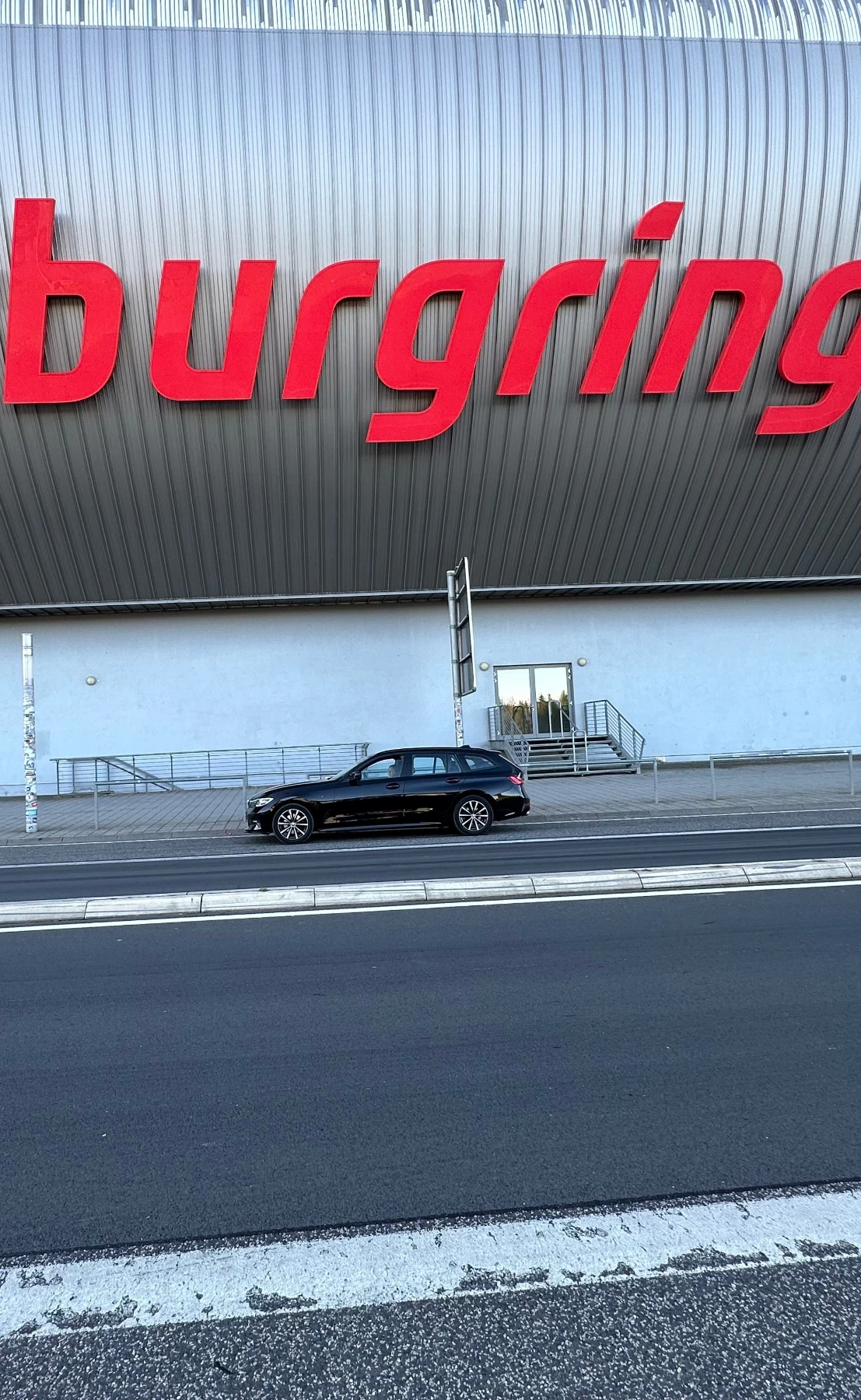 BMW 320 Sport Laser HUD ACC | Mobile.bg   1