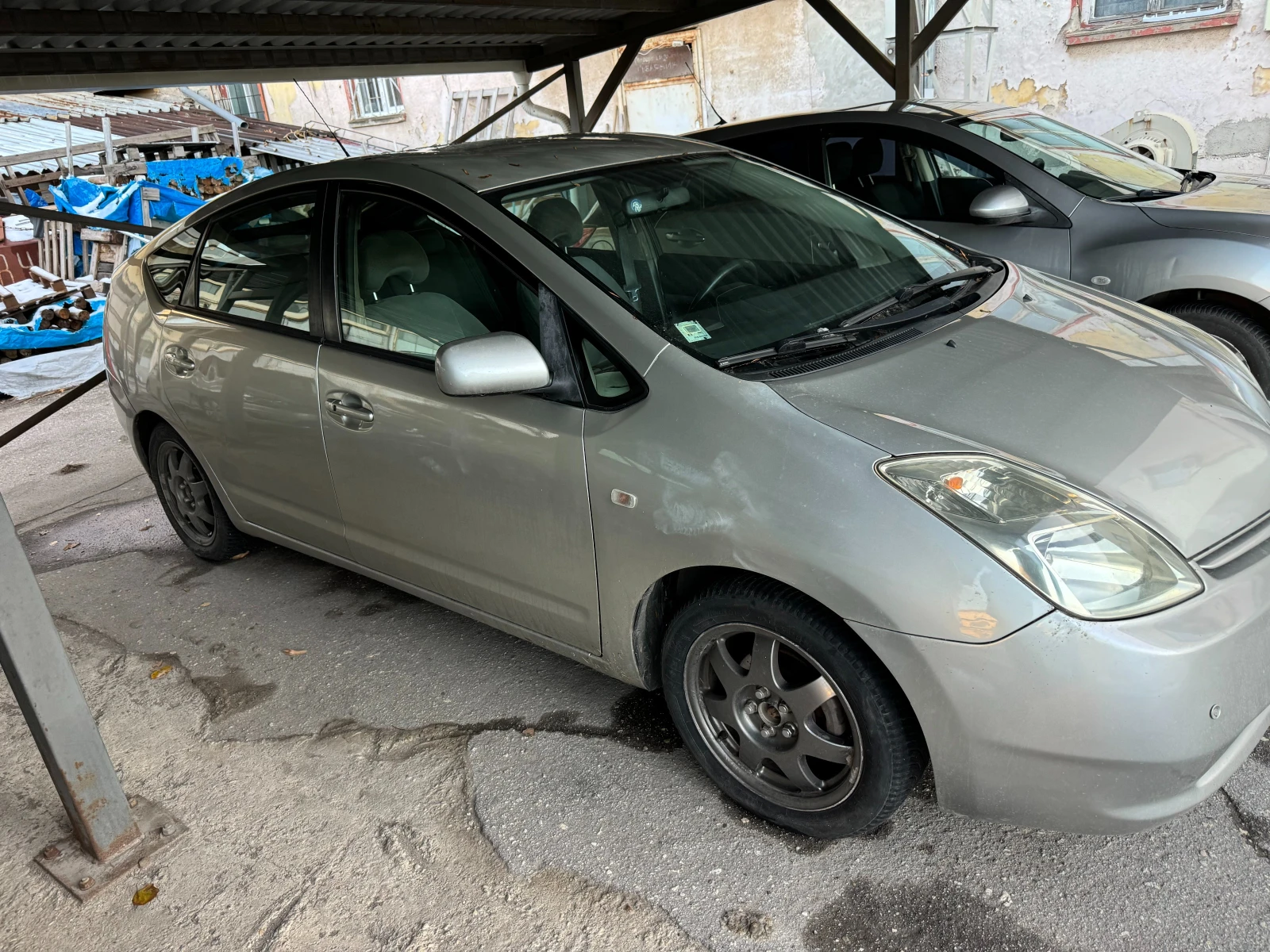 Toyota Prius  - изображение 2