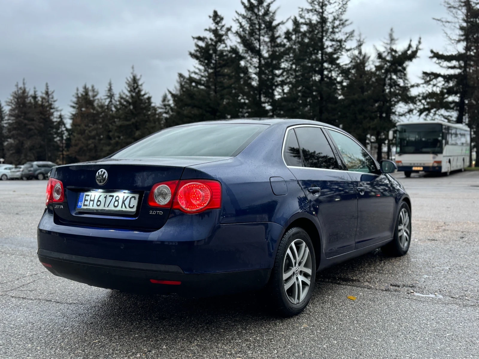 VW Jetta  - изображение 9