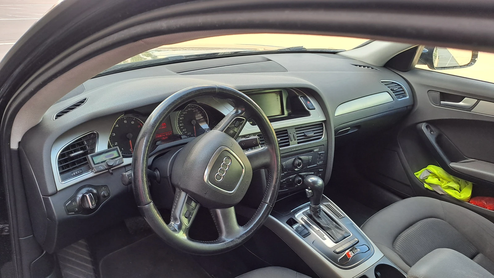 Audi A4 1, 8 T  Automat Sedan  - изображение 10