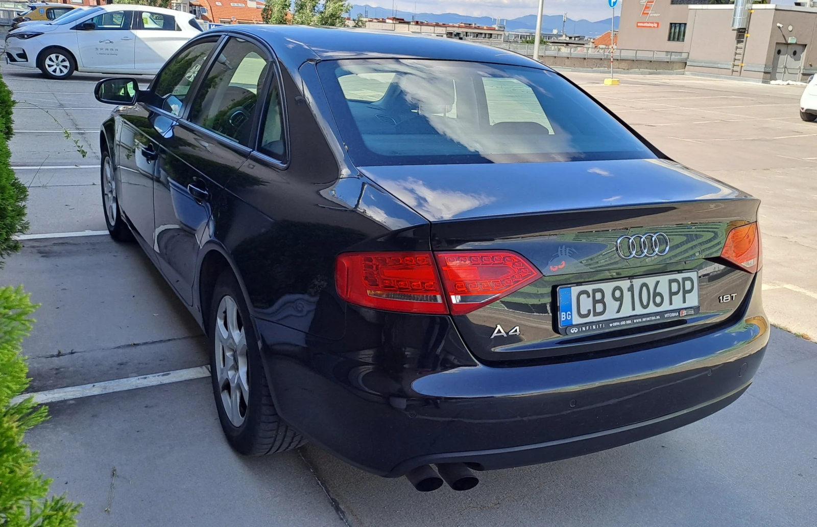 Audi A4 1, 8 T  Automat Sedan  - изображение 6