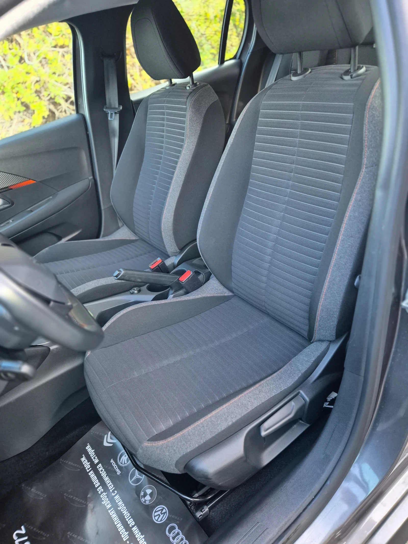 Peugeot 208 1.5D-102/20. | Mobile.bg   10