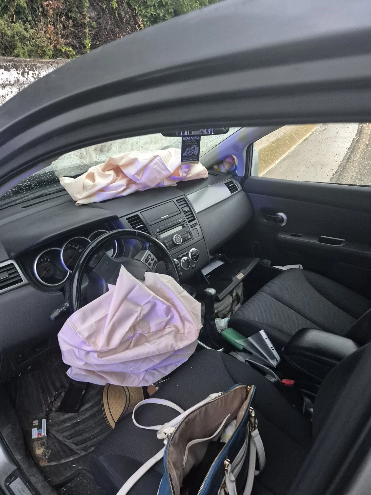 Nissan Tiida Ц 11 - изображение 6