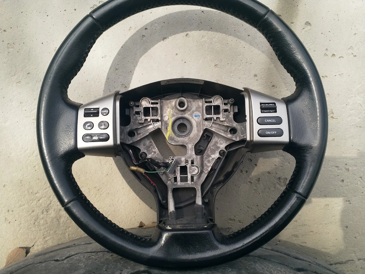 Nissan Tiida Ц 11 - изображение 9