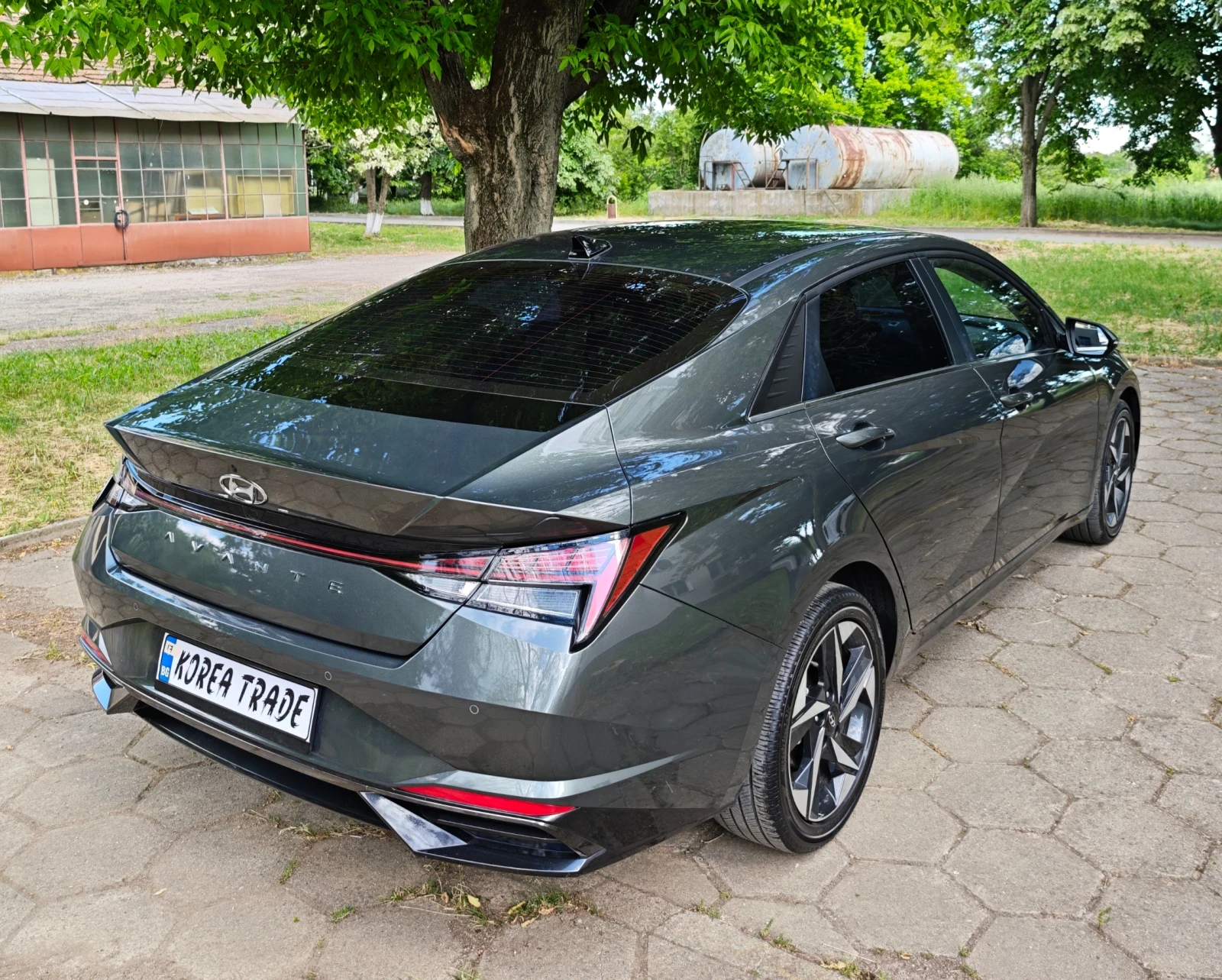 Hyundai Elantra 1.6 MPI, снимка 4 - Автомобили и джипове - 54595428
