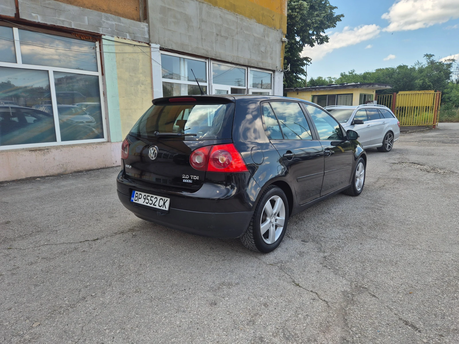 VW Golf 2.0TDI 140КС , снимка 5 - Автомобили и джипове - 54857756