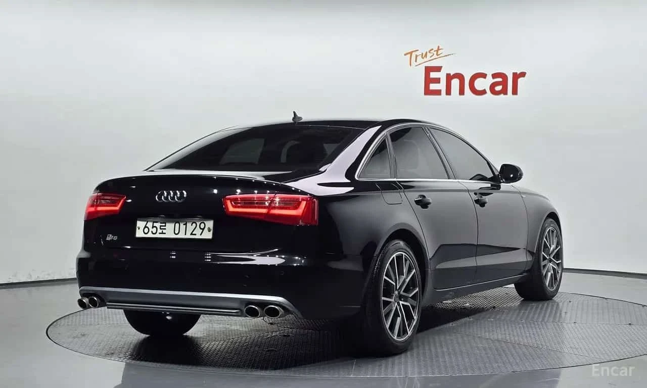 Audi A6  2.0 TDI Dynamic / HUD / MEMORY / КОЖА / ПОДГРЕВИ , снимка 2 - Автомобили и джипове - 55616690