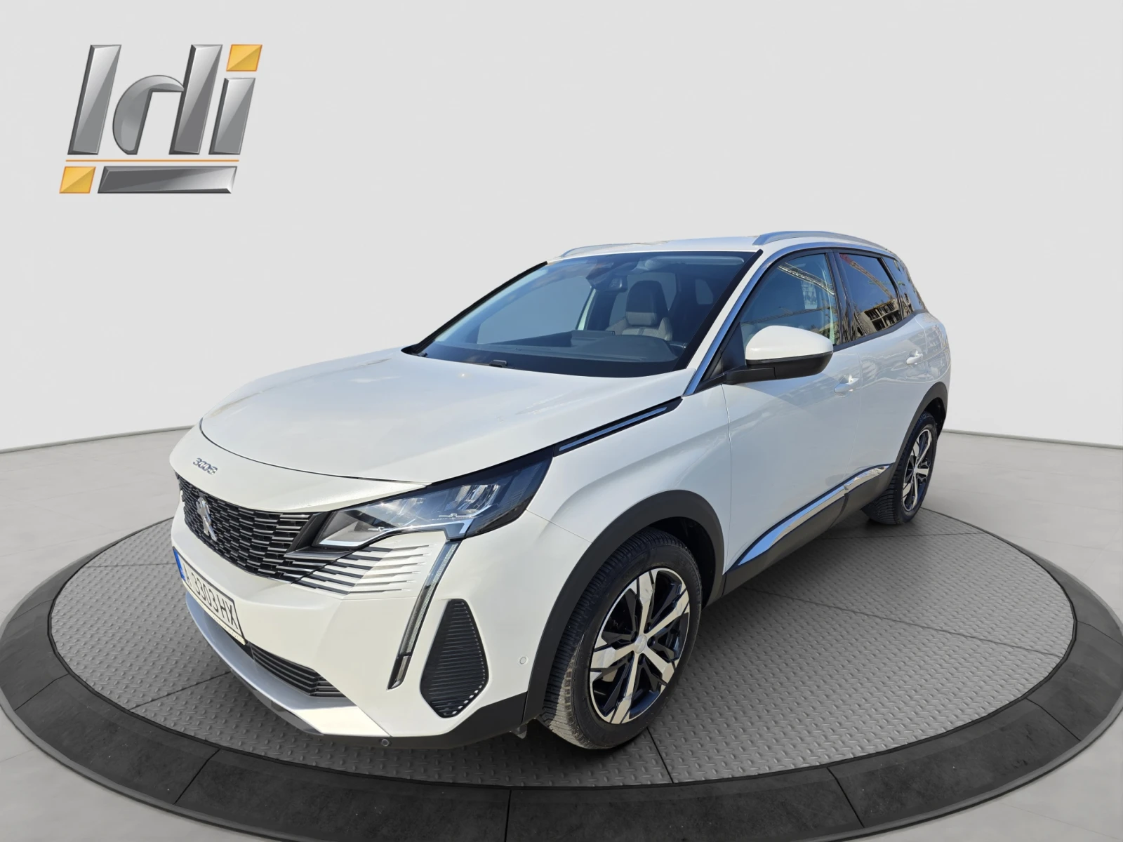 Peugeot 3008 1.5 E-HDI 130 Allure + 