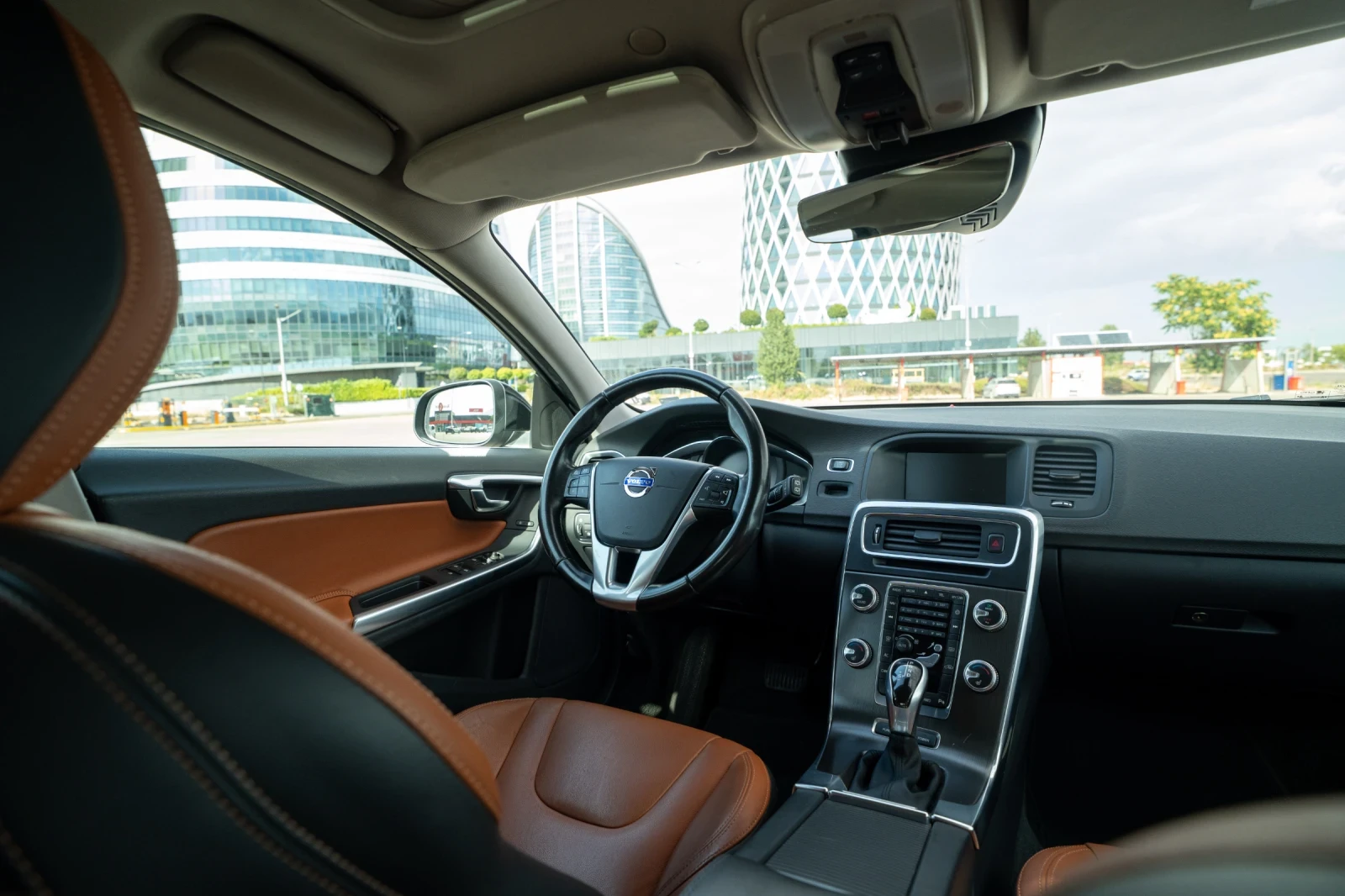 Volvo V60 D6 Summum, снимка 7 - Автомобили и джипове - 55892473