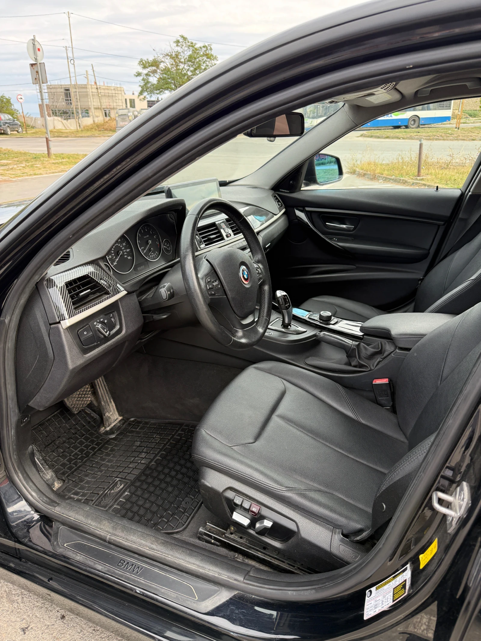 BMW 320 2.0, снимка 9 - Автомобили и джипове - 56181599