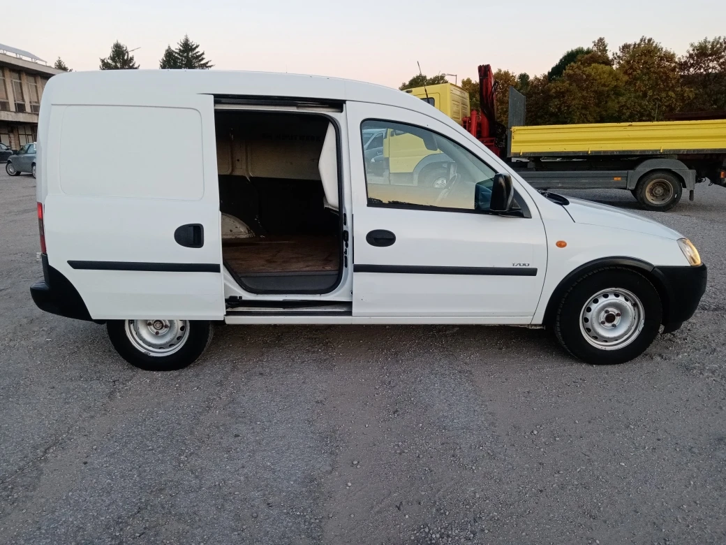Opel Combo 1.7CDTI 101 к.с., снимка 8 - Автомобили и джипове - 56363186