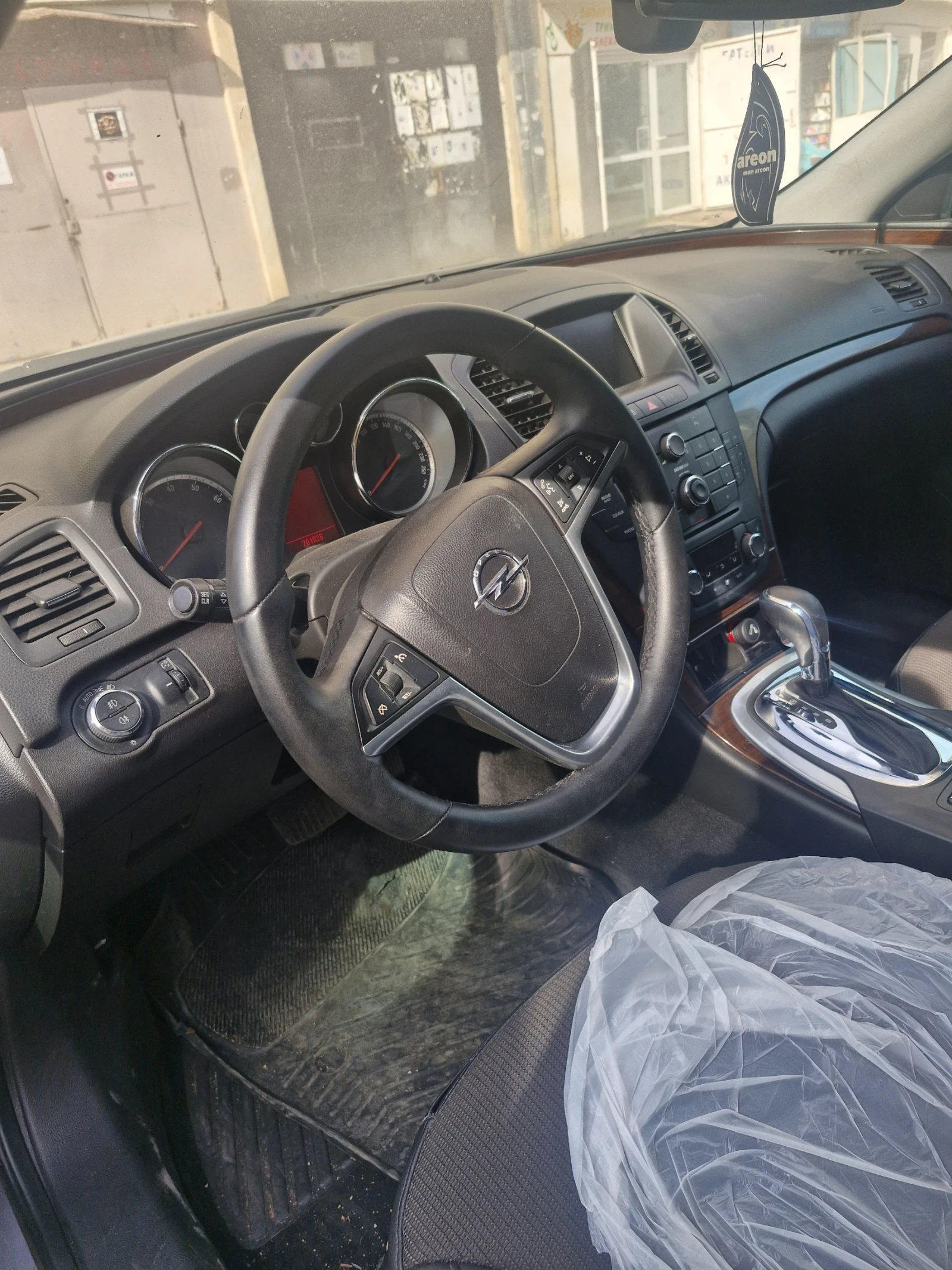 Opel Insignia Turbo, снимка 5 - Автомобили и джипове - 56427031