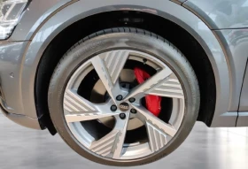 Audi Q8 e-Tron Sportback 55 = Black Optic Plus = Гаранция, снимка 3