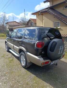 Nissan Terrano, снимка 5 - Автомобили и джипове - 53622446