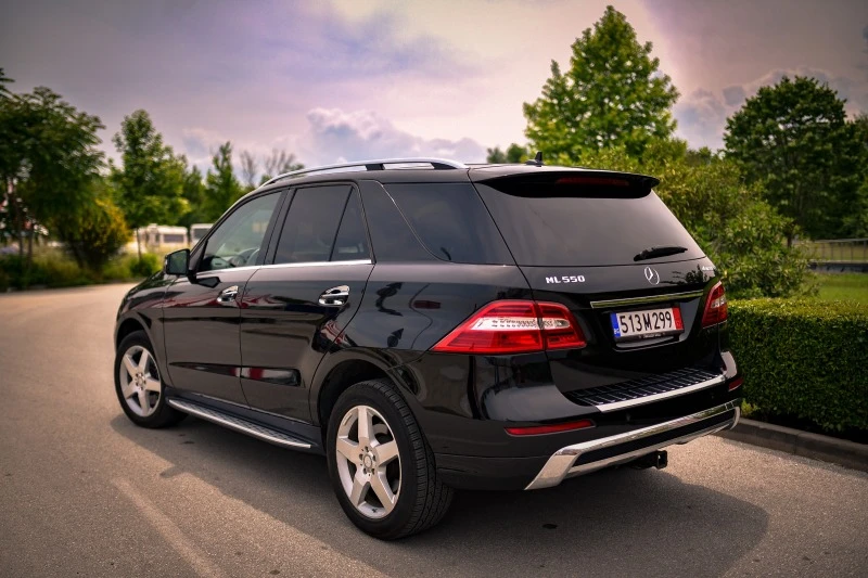 Mercedes-Benz ML 550 550 AMG LINE 4 MATIC Регистриран. 110 500 km, снимка 5 - Автомобили и джипове - 47563175