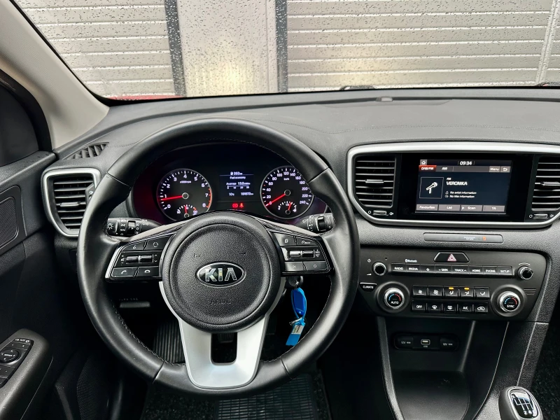 Kia Sportage 1.6i ФЕЙСЛИФТ КАМЕРА CARPLAY , снимка 14 - Автомобили и джипове - 52471815