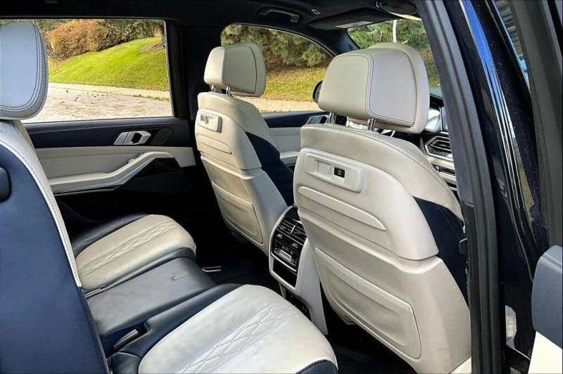 BMW X7  X7* xDrive* 40i АвтоКредит (ЦЕНА ДО БГ), снимка 11 - Автомобили и джипове - 53048163