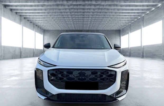 Audi Q3 TFSI Quattro = S-line = Black Optics Plus Гаранция