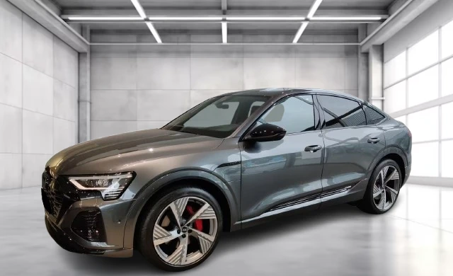 Audi Q8 e-Tron Sportback 55 = Black Optic Plus = Гаранция