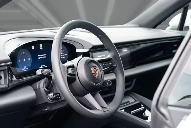 Porsche Macan 4 = Heat Pump = Гаранция, снимка 8 - Автомобили и джипове - 55085489