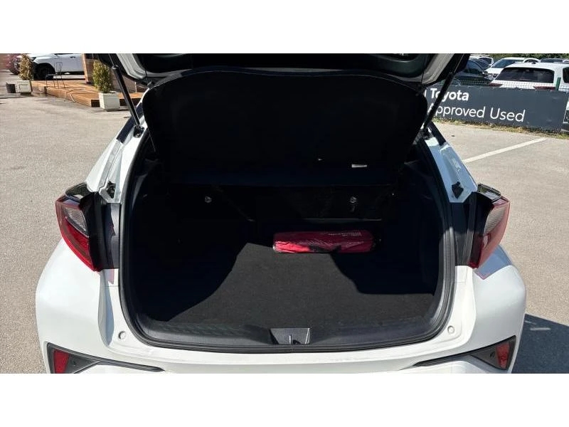 Toyota C-HR 1.8HSD CENTER, снимка 10 - Автомобили и джипове - 55622236