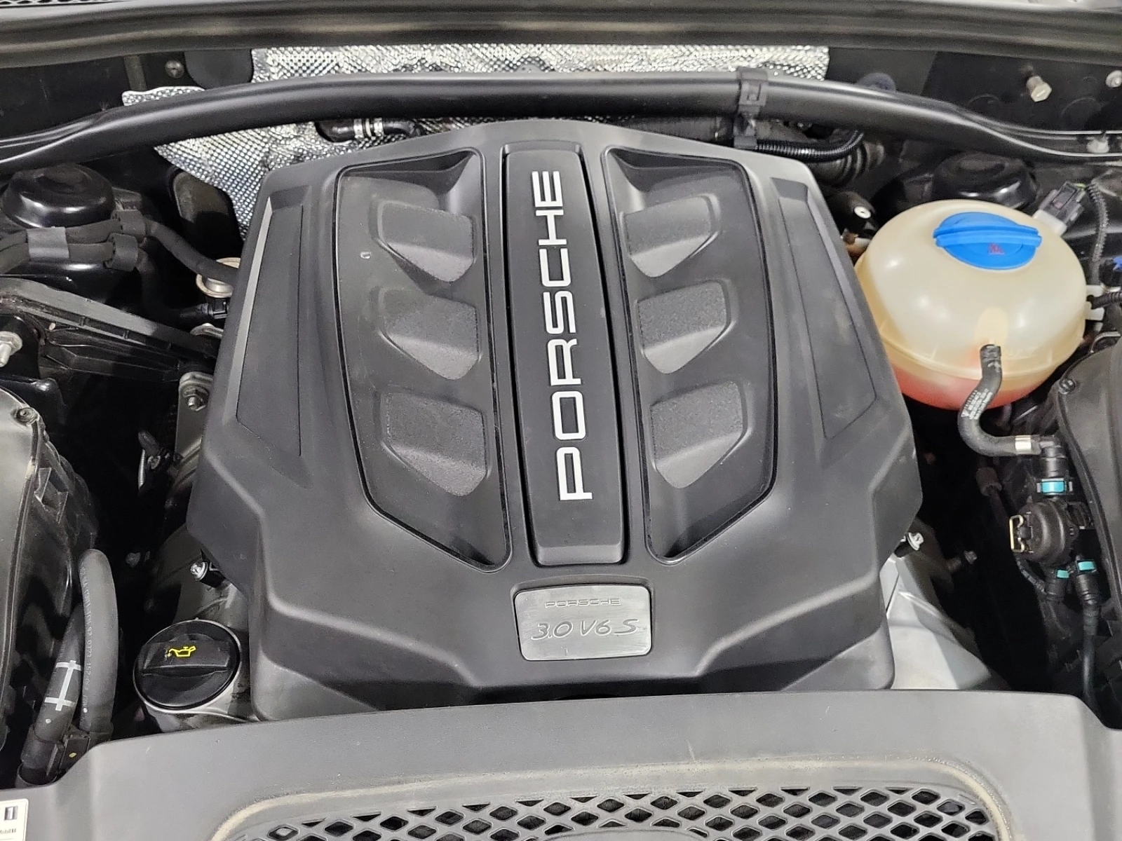 Porsche Macan * S* * АвтоКредит*  - изображение 8