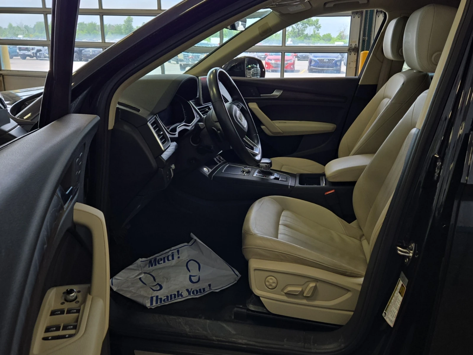 Audi Q5 * TECHNIK * CARFAX * АВТОКРЕДИТ - изображение 5
