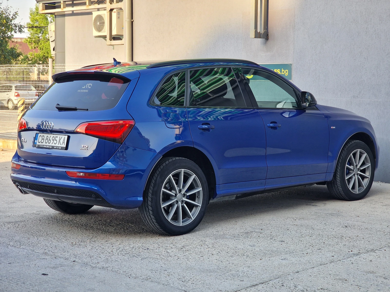 Audi Q5 2.0 S-Line AUT - изображение 8