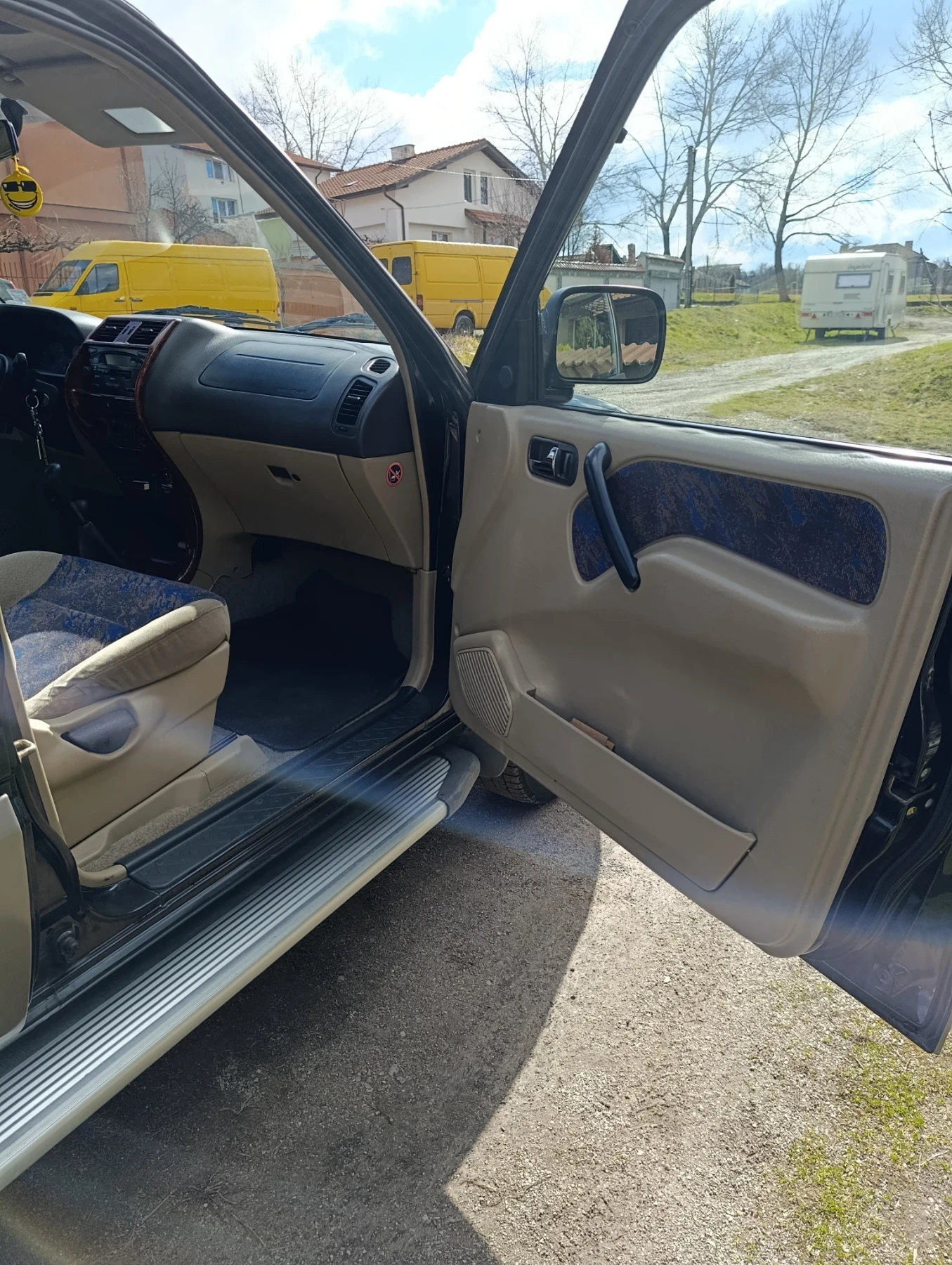 Nissan Terrano  - изображение 6