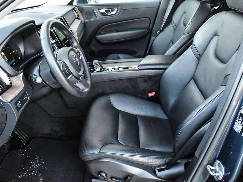 Volvo XC60 * B6 AWD Momentum * CARFAX * ���� �� �� | Mobile.bg � ����������� 11