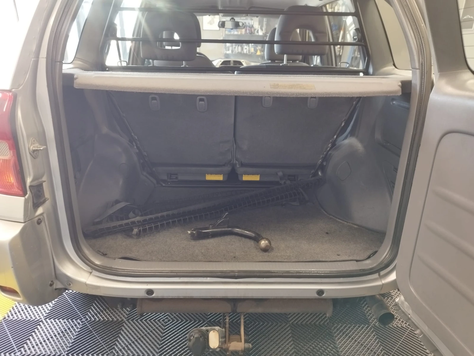 Toyota Rav4 2.2d4d 116kc, снимка 15 - Автомобили и джипове - 53814558